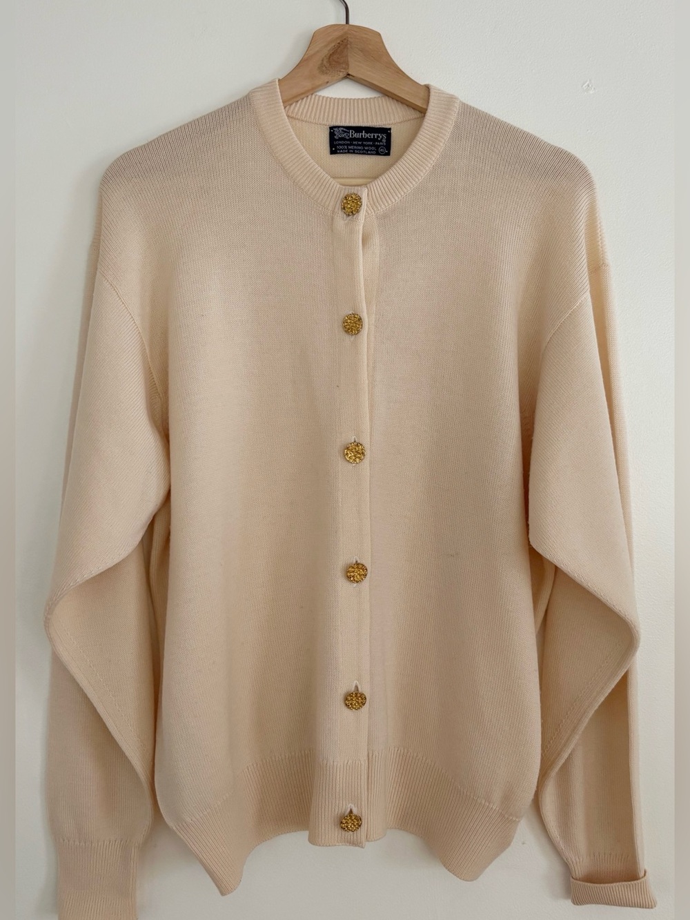 Burberrys 100% Merino Wool Cardigan Sweater with Gold Buttons size (46) Large